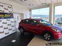 Usado Kia Niro 141 CV (103 kW) 2019 Granate SUV