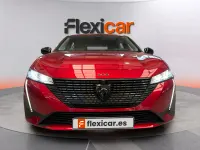 Usado Peugeot 308 Allure 131 CV (96 kW) 2022 Rojo Berlina