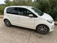 Usado VW up! high up! 75 CV (55 kW) 2014 Blanco Utilitario