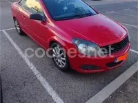Usado Opel Astra Cabriolet Cosmo 150 CV (110 kW) 2008 Rojo Descapotable