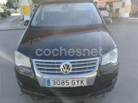 Usado VW Touran 140 CV (102 kW) 2007 Negro Monovolumen