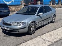 Usado Renault Laguna II Dynamique 136 CV (100 kW) 2003 Gris / plata Berlina