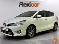 Usado Toyota Verso Comfort 147 CV (108 kW) 2015 Blanco Monovolumen