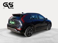 Usado Kia Niro 129 CV (94 kW) 2025 Gris SUV