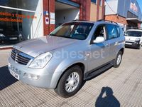 Usado Ssangyong (KGM) Rexton 165 CV (121 kW) 2005 Gris / plata SUV