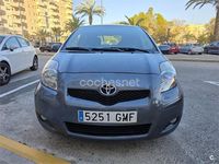 Usado Toyota Yaris 90 CV (66 kW) 2009 Gris / plata Utilitario