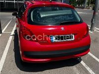 Usado Peugeot 207 Premium 90 CV (66 kW) 2007 Rojo Berlina