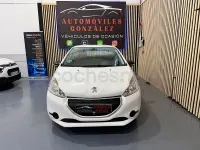 Usado Peugeot 208 Access 82 CV (60 kW) 2014 Blanco Utilitario