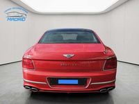 Usado Bentley Flying Spur 549 CV (403 kW) 2021 Rojo Berlina