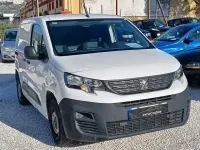 Usado Peugeot Partner Premium 102 CV (75 kW) 2020 Blanco Monovolumen