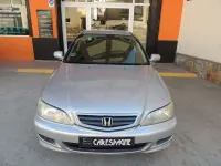 Usado Honda Accord LS 136 CV (100 kW) 2001 Gris Berlina