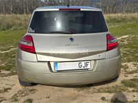 Usado Renault Mégane II 105 CV (77 kW) 2008 Beige Berlina