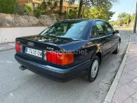 Usado Audi 100 174 CV (127 kW) 1993 Azul Berlina