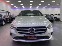 Usado Mercedes B180 116 CV (85 kW) 2019 Gris / plata Monovolumen