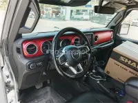 Usado Jeep Wrangler Rubicon 200 CV (147 kW) 2020 Gris / plata SUV