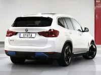 Begagnad BMW iX3 210 kW (286 HK) 2021 Vit SUV