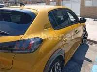 Usado Peugeot 208 GT 130 CV (95 kW) 2020 Amarillo Utilitario