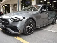Usado Mercedes C300 265 CV (194 kW) 2024 Gris / plata Familiar