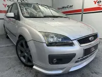 Usado Ford Focus Sport 145 CV (106 kW) 2005 Gris Utilitario