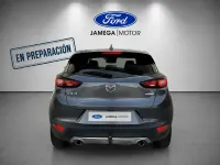 Usado Mazda CX-3 121 CV (88 kW) 2021 Gris / plata SUV
