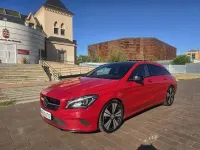 Usado Mercedes CLA220 Shooting Brake Urban 177 CV (130 kW) 2016 Rojo Familiar