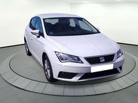 Usado Seat Leon Style 110 CV (80 kW) 2019 Blanco Berlina