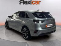 Occasion Kia Ceed Style 120 PK (88 kW) 2024 Grijs Hatchback