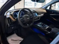 Nuevo Aston Martin DBX 551 CV (405 kW) 2026 Gris SUV