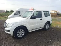 Usado Mitsubishi Montero 190 CV (139 kW) 2018 Blanco SUV