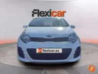 Usado Kia Rio 84 CV (61 kW) 2016 Blanco Utilitario