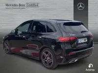 Usado Mercedes B200 150 CV (110 kW) 2023 Negro Utilitario