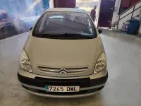 Usado Citroën Xsara Picasso 90 CV (66 kW) 2005 Azul Monovolumen