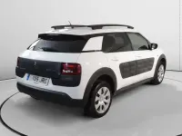 Usado Citroën C4 Cactus Feel 110 CV (80 kW) 2016 Blanco Utilitario