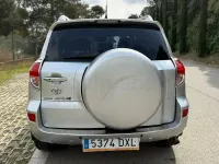 Usado Toyota RAV4 Sol 150 CV (110 kW) 2006 Gris / plata SUV