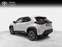 Usado Toyota Yaris Hybrid Style 116 CV (85 kW) 2021 Blanco