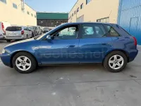 Usado Audi A3 Ambiente 150 CV (110 kW) 2002 Azul Utilitario