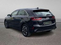 Usado Kia Ceed 101 CV (74 kW) 2024 Negro Utilitario