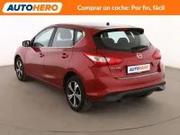 Usado Nissan Pulsar Acenta 110 CV (80 kW) 2018 Rojo Utilitario