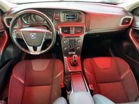 Usado Volvo V40 Momentum 120 CV (88 kW) 2015 Familiar