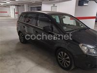 Usado Opel Zafira 110 HP (80 kW) 2010 Preto Monovolume