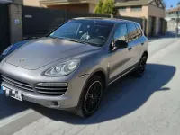 Usado Porsche Cayenne 211 CV (155 kW) 2012 Gris SUV