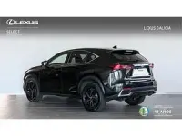 Usado Lexus NX300h Sport Line 197 CV (144 kW) 2019 Negro metalizado SUV