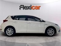 Usado Toyota Auris Hybrid Active 136 CV (100 kW) 2016 Blanco Utilitario