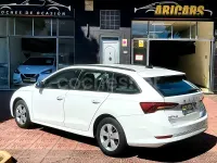 Begagnad Skoda Octavia Active 115 HK (84 kW) 2021 Vit Kombi