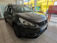 Usado Peugeot 2008 Active 82 CV (60 kW) 2016 Gris SUV