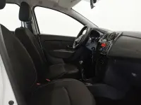 Usado Dacia Sandero Ambiance 75 CV (55 kW) 2018 Blanco Berlina