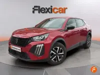 Usado Peugeot 2008 Active 100 CV (73 kW) 2023 Rojo SUV