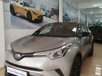 Begagnad Toyota C-HR Advance 122 HK (89 kW) 2020 Grå SUV