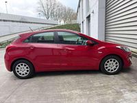 Usado Hyundai i30 101 CV (74 kW) 2013 Burdeos Utilitario