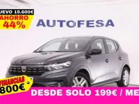 Usado Dacia Sandero Comfort 90 HP (66 kW) 2021 Verde Sedan